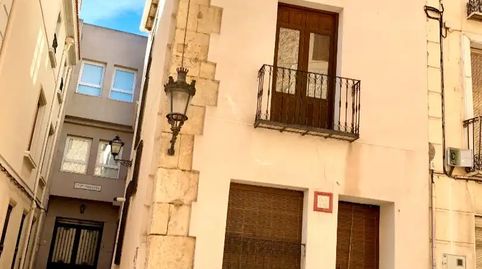 Foto 2 de Casa adosada en venda a Carrer Major, 10, Onil, Alicante