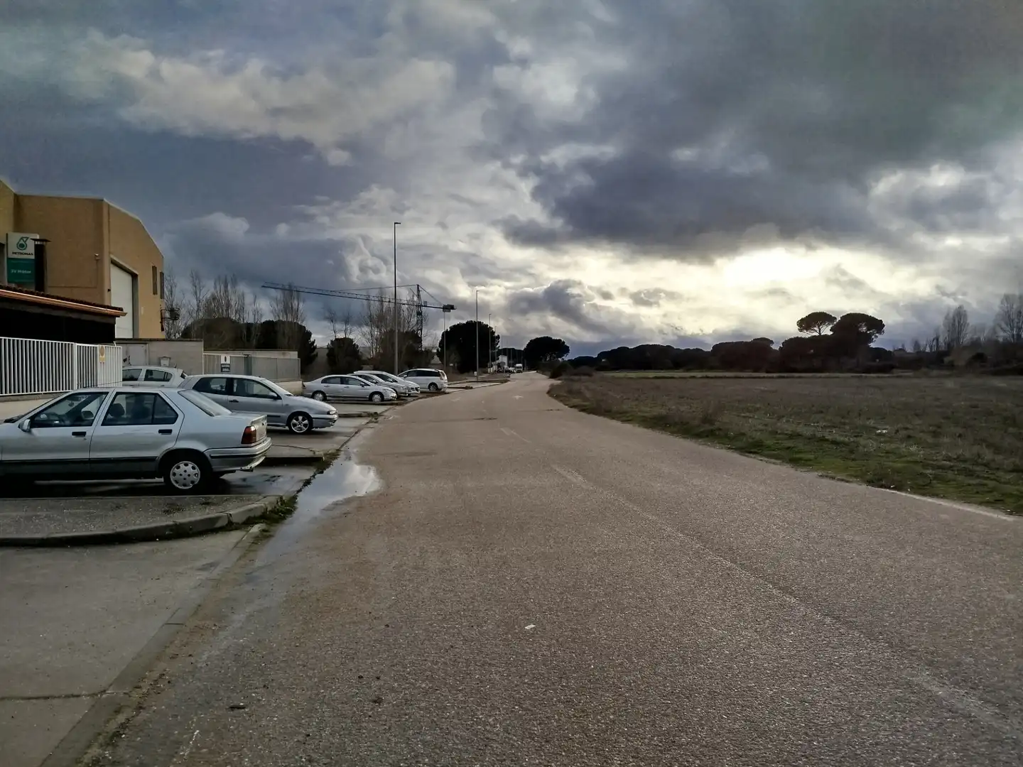 Parking de Nave industrial en venta en Laguna de Duero