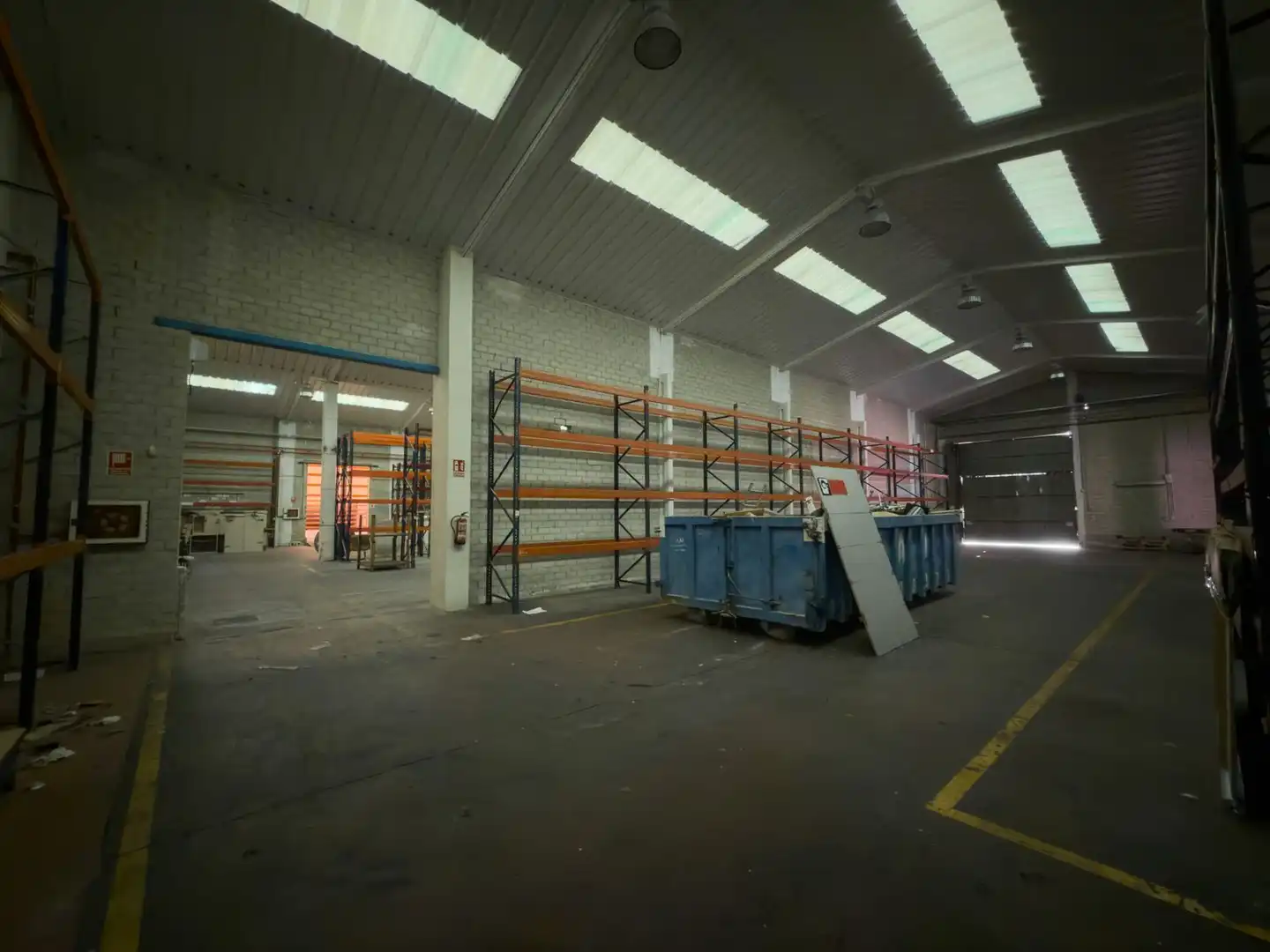 Gemischtgenutztes Gebäude zum Verkauf in Montserrat - Parque Empresarial, imagen 48