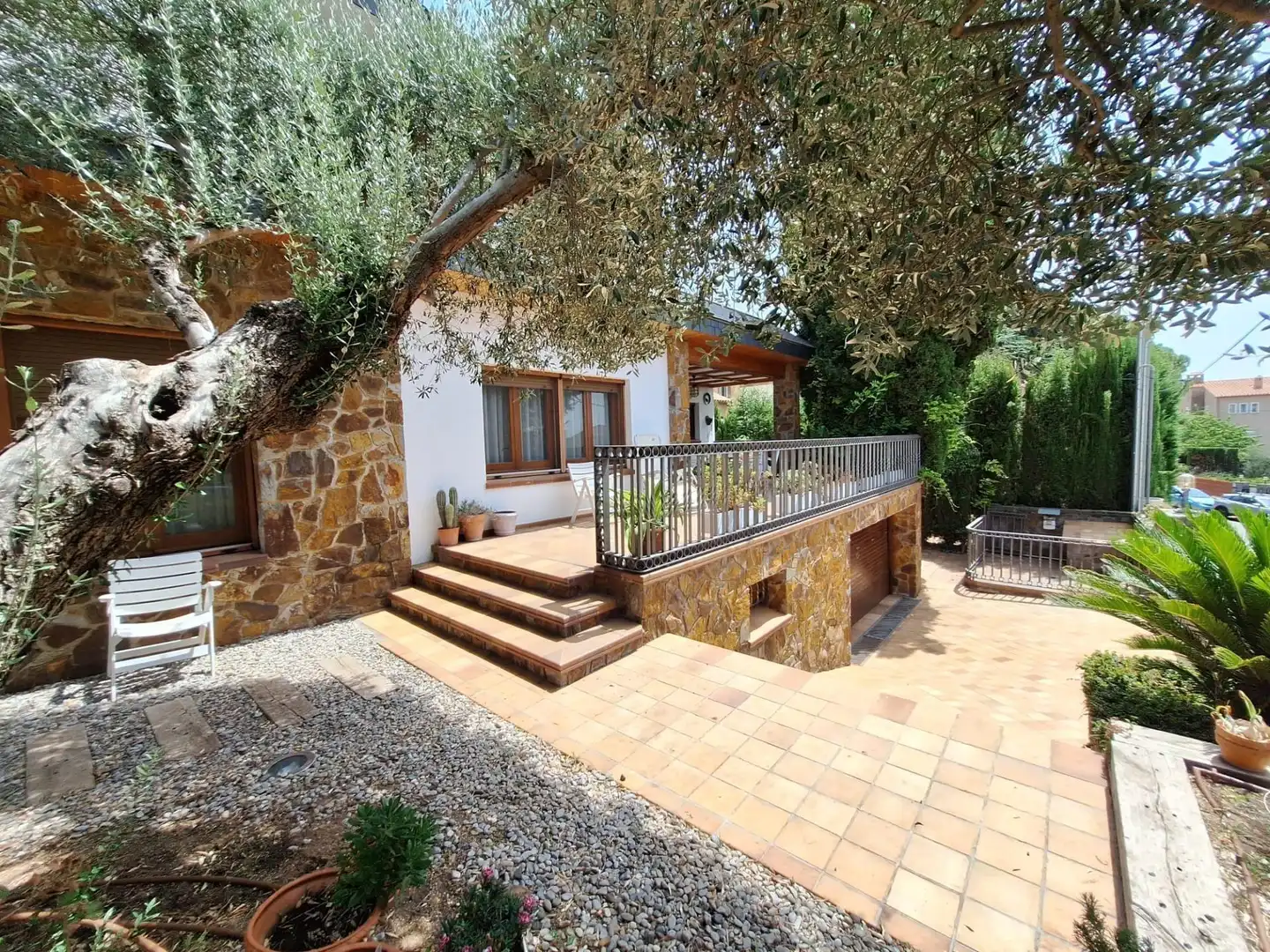 Terrassa de Casa o xalet en venda en Castellar del Vallès amb Aire condicionat, Calefacció i Jardí privat