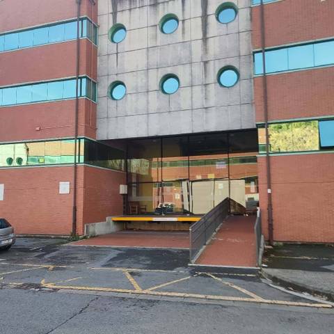 Oficina en Alquiler en Ribera de Axpe en Erandio