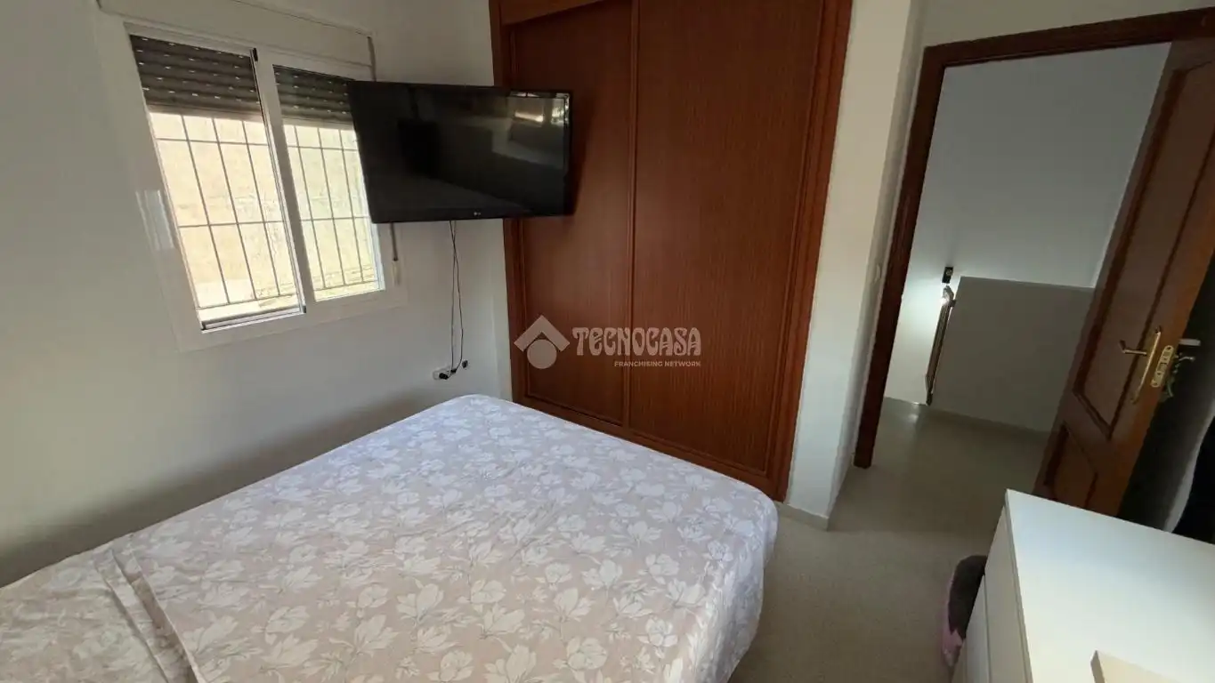 Casa aparellada en venda a Albaida del Aljarafe, imagen 19