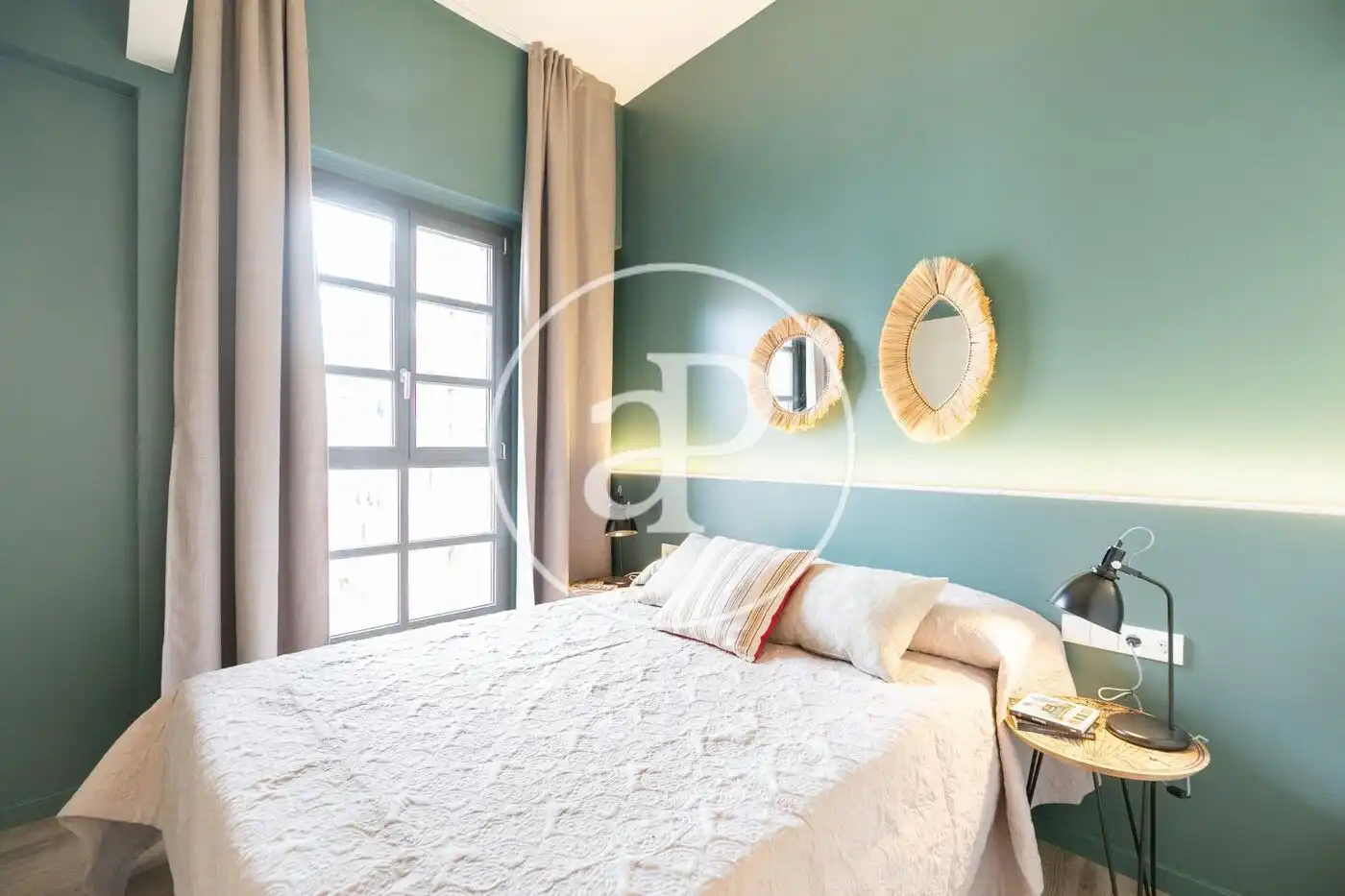 Habitación de Piso en venta en Barcelona con Aire acondicionado, Calefacción y Jardín privado