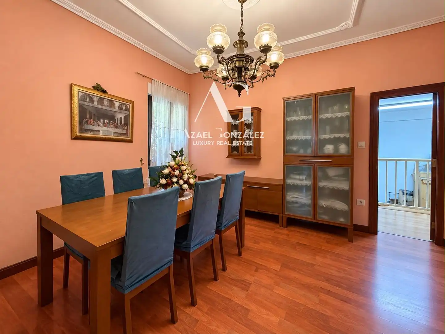 Comedor de Casa o chalet en venta en Torrelavega  con Calefacción y Amueblado