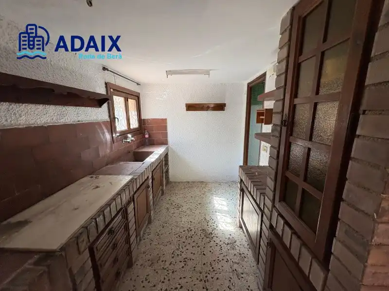 Cocina de Casa o chalet en venta en Roda de Berà con Terraza, Trastero y Piscina