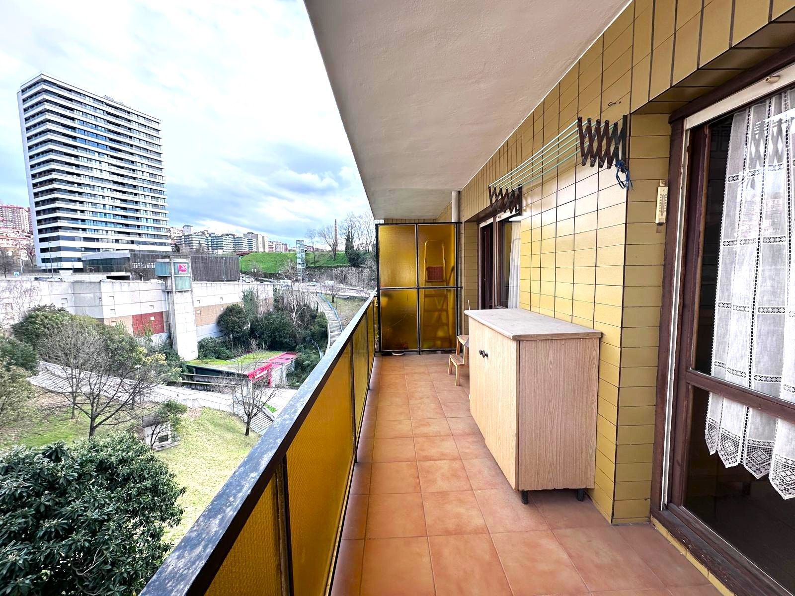 Terrassa de Pis en venda en Bilbao  amb Calefacció i Terrassa