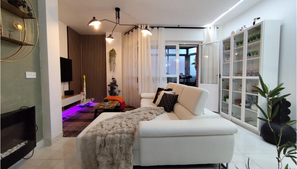 Photo 1 of Flat for sale in Calle Cuadrilla de Vitoria, Zaramaga, Araba - Álava