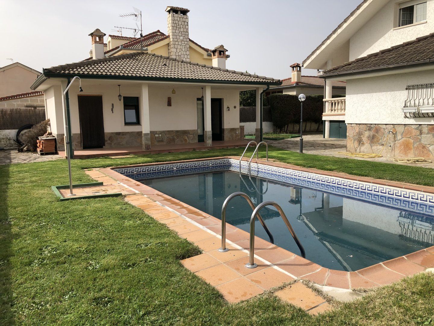 Piscina de Casa o xalet en venda en La Lastrilla  amb Calefacció i Piscina