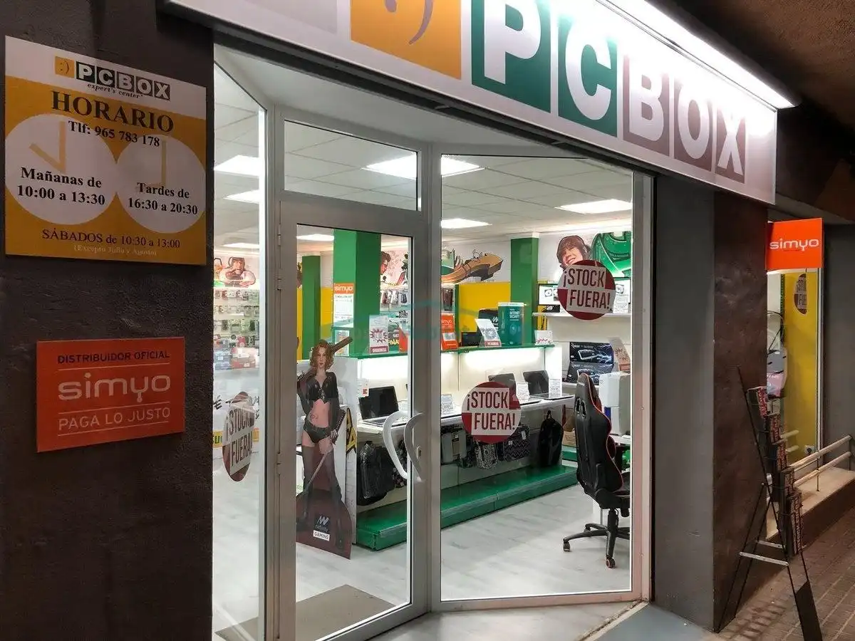 Local comercial de lloguer a Centro Urbano, imagen 3
