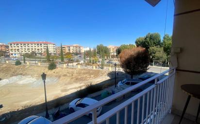 Vista exterior de Pis en venda en Guadix amb Balcó