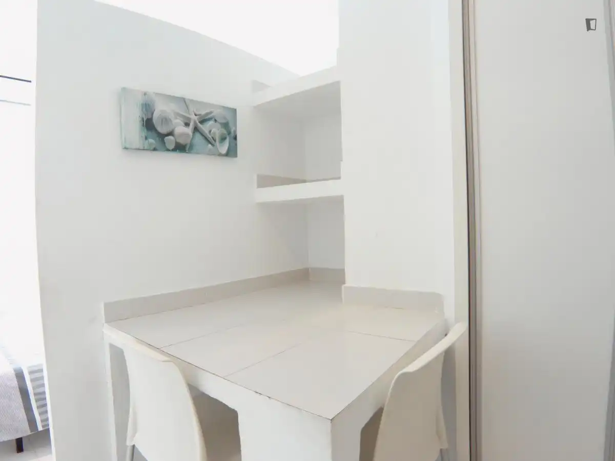 Wohnung zur Miete in Puerta del Ángel
