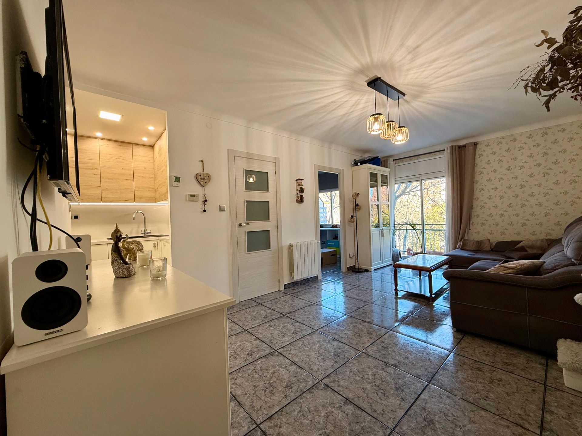 Sala d'estar de Pis en venda en  Barcelona Capital amb Balcó