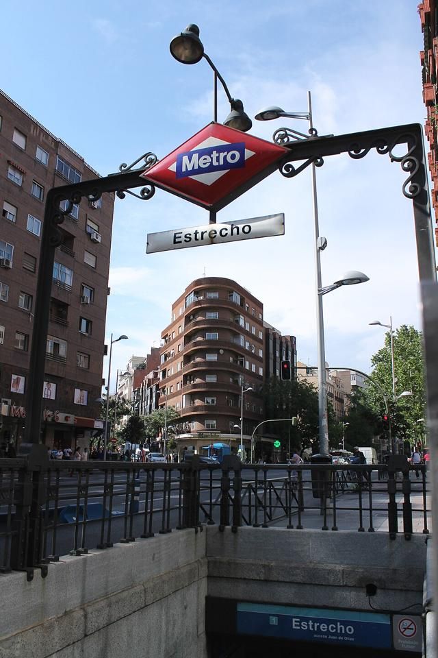 Exterior view of Planta baja for sale in  Madrid Capital  with Heating