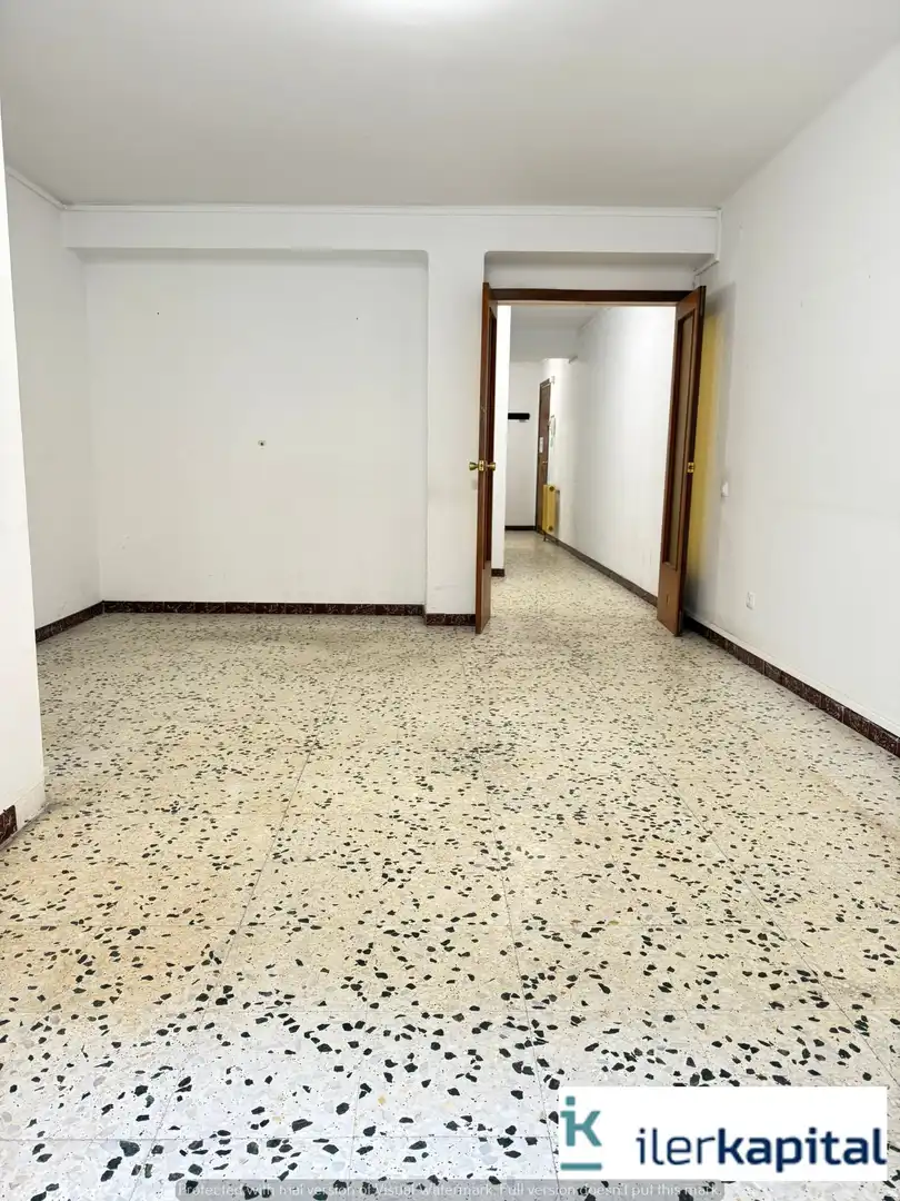Flat for sale in Lleida  with Heating