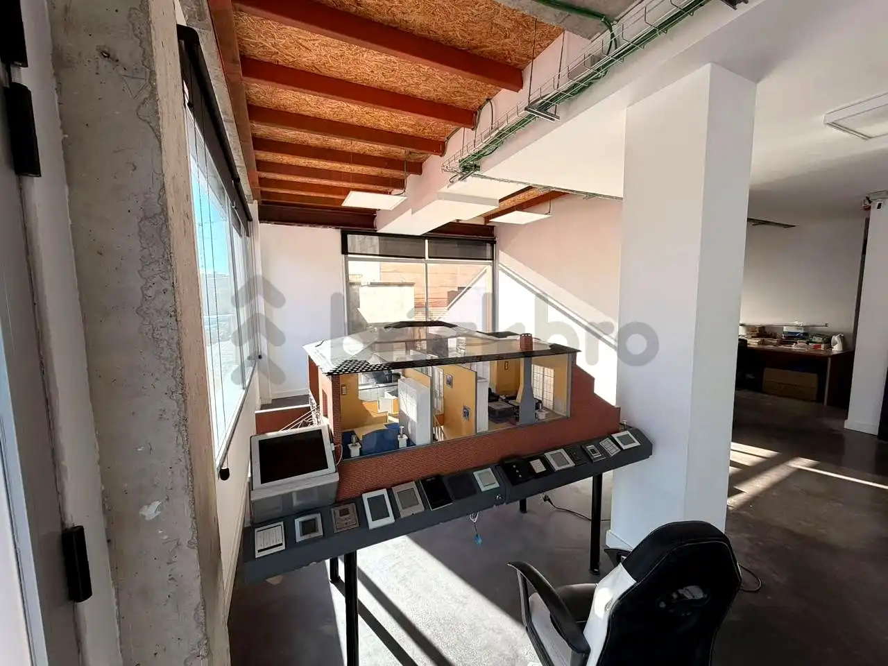 Büro zur Miete in Madrid mit Klimaanlage und Heizung