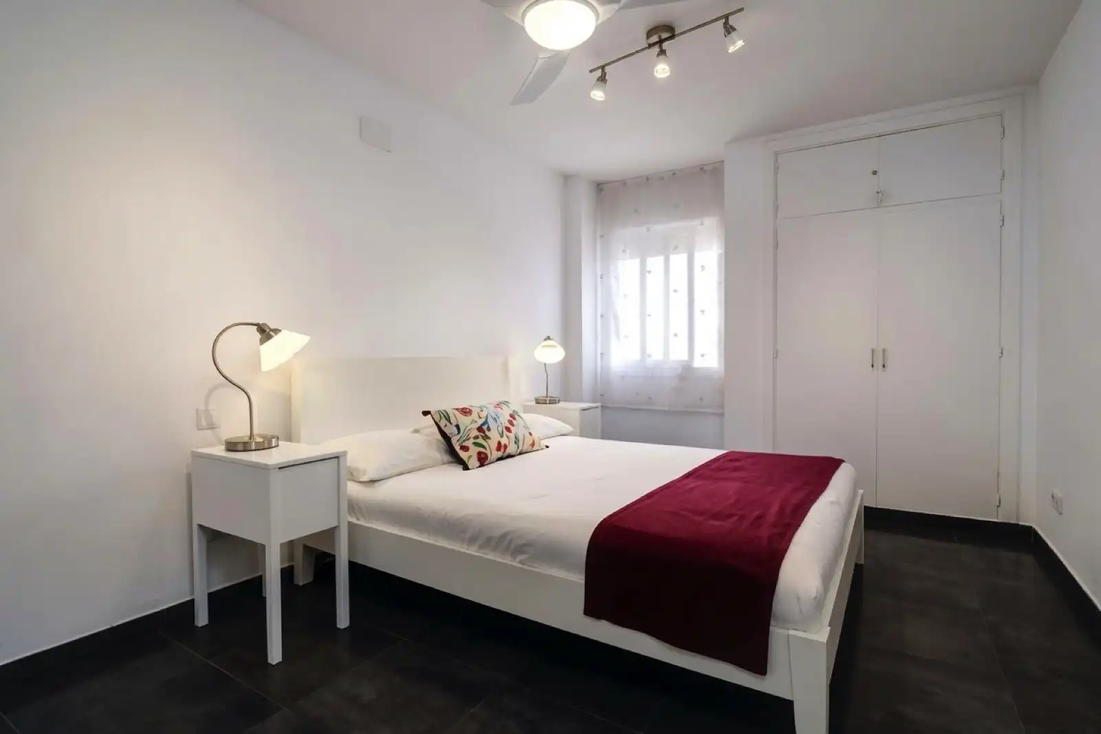 Apartament amb terrassa en venda a Marbella Centro, imagen 5