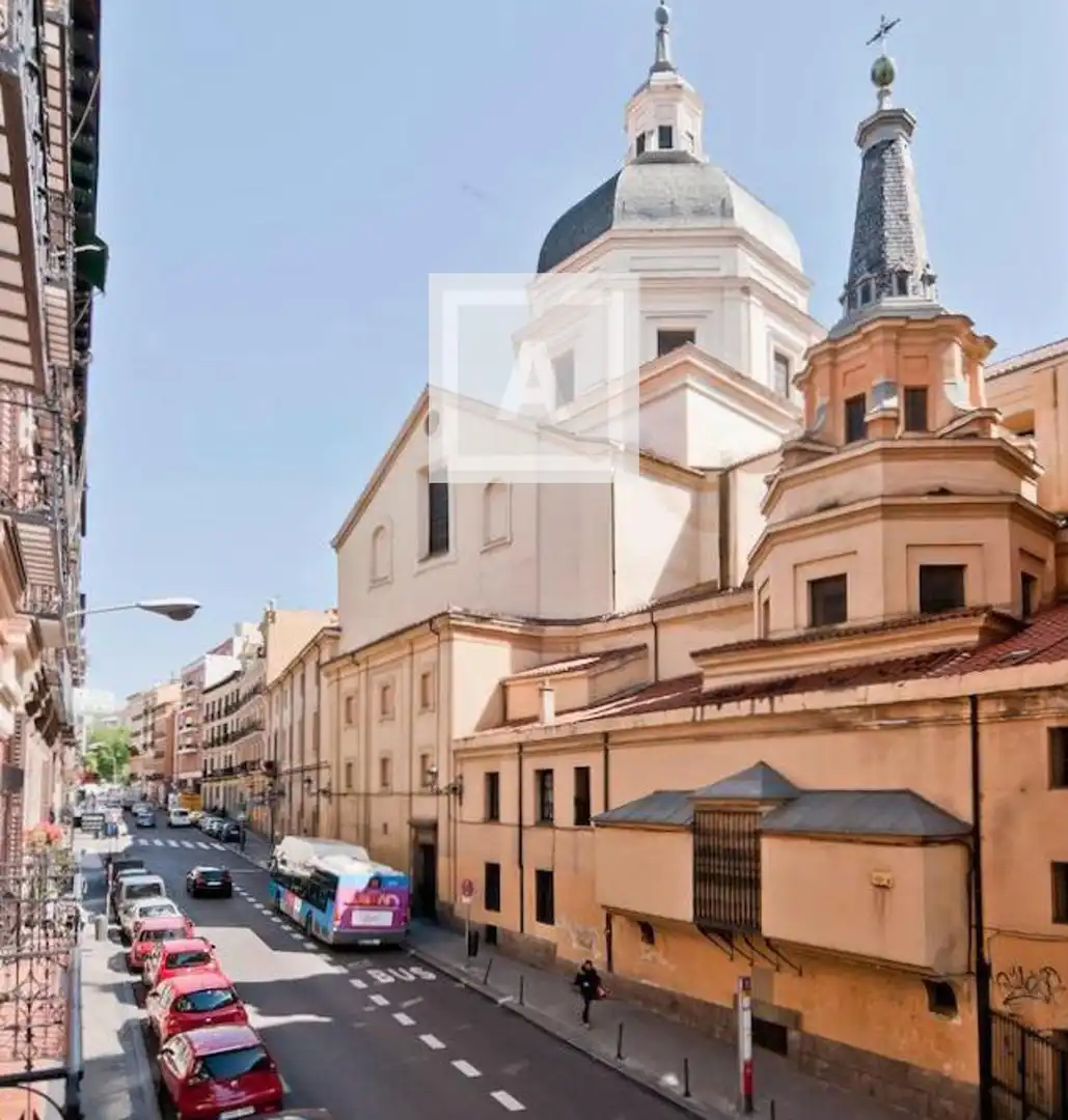 Vista exterior de Piso en venta en Madrid con Aire acondicionado, Calefacción y Amueblado