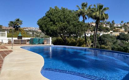Piscina de Casa o xalet en venda en Mijas amb Aire condicionat, Calefacció i Jardí privat