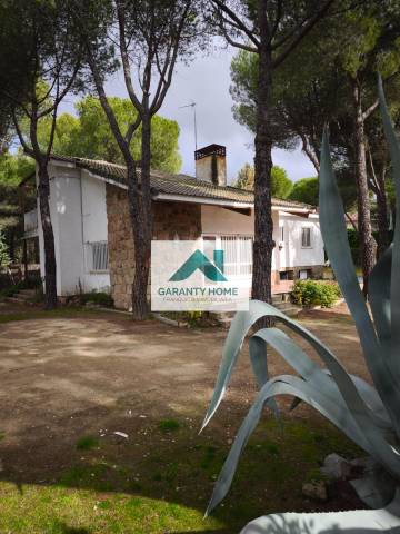 Casa-chalet en Venta en El Gasco