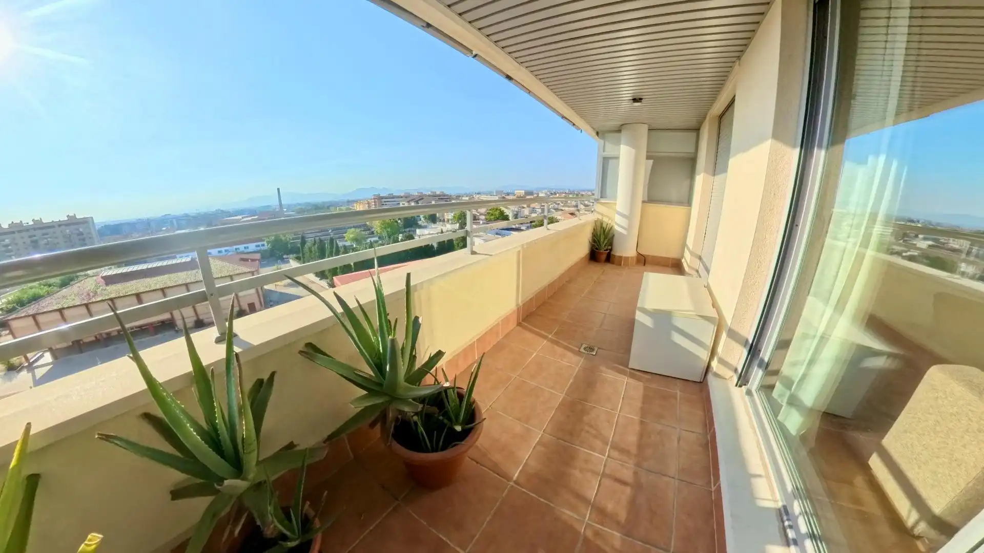 Flat for sale in Avenida Avenida de la Ilustración, 85, Campus de la Salud