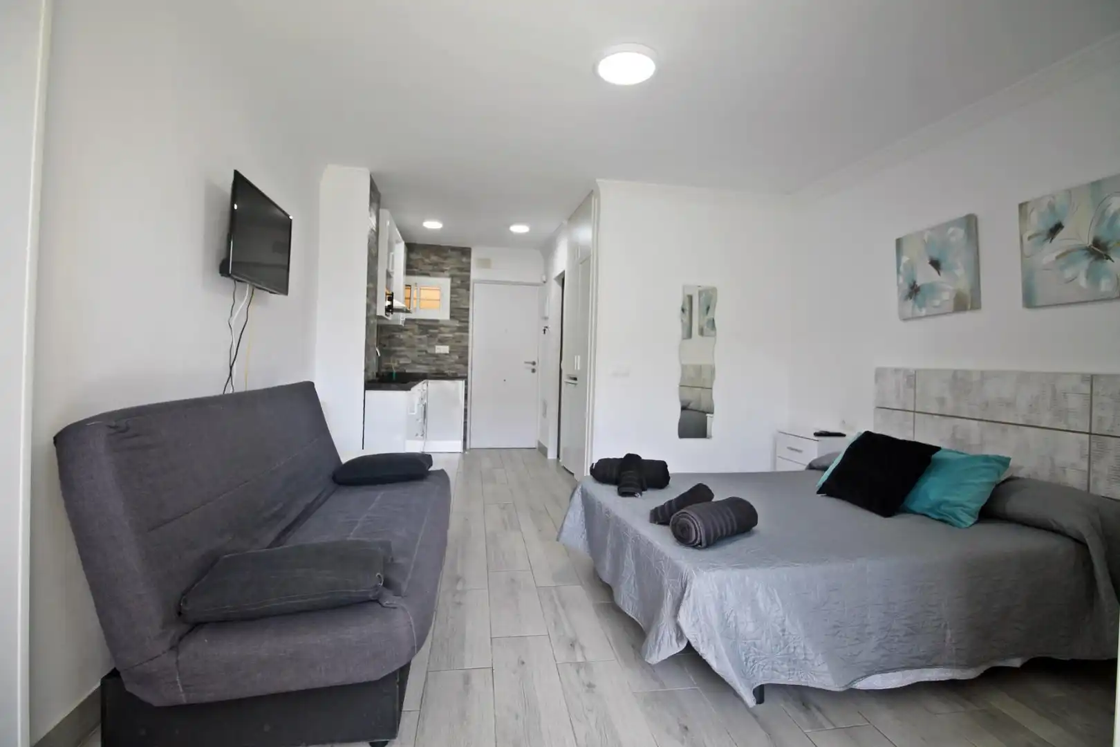 Schlafzimmer von Wohnung zum Verkauf in Benalmádena mit Klimaanlage, Privatgarten und Möbliert