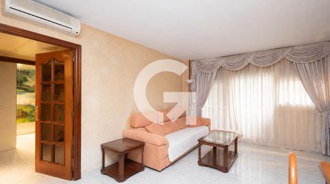 Foto 3 von Wohnung zum Verkauf in Sant Ildefons, Cornellà de Llobregat