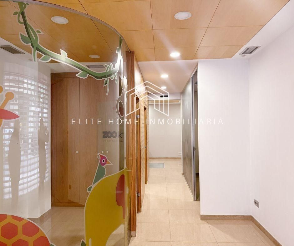 Geschaftsraum zur Miete in Casco Histórico, Centro