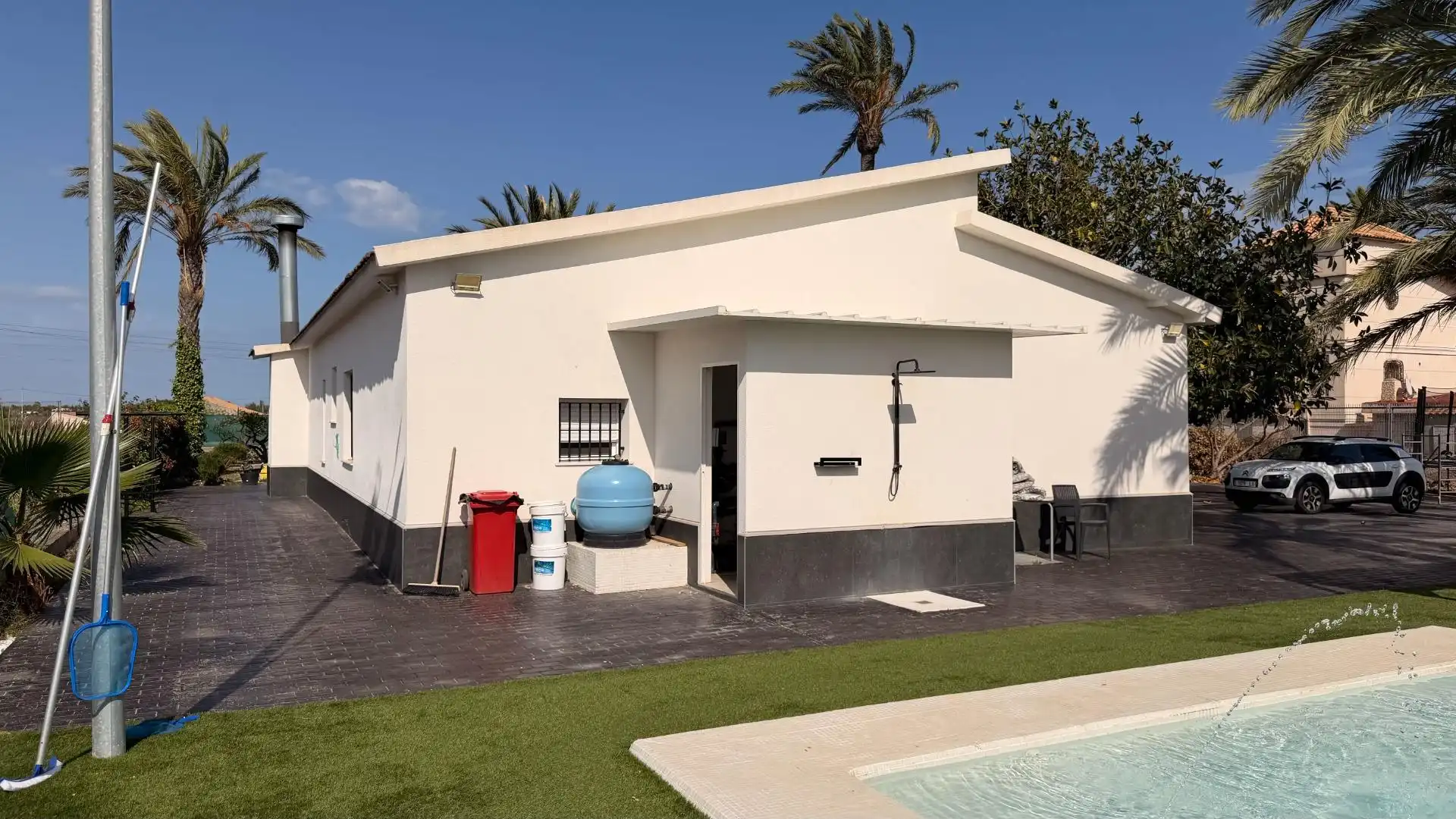 Vista exterior de Casa o chalet en venta en Elche / Elx con Aire acondicionado, Calefacción y Jardín privado
