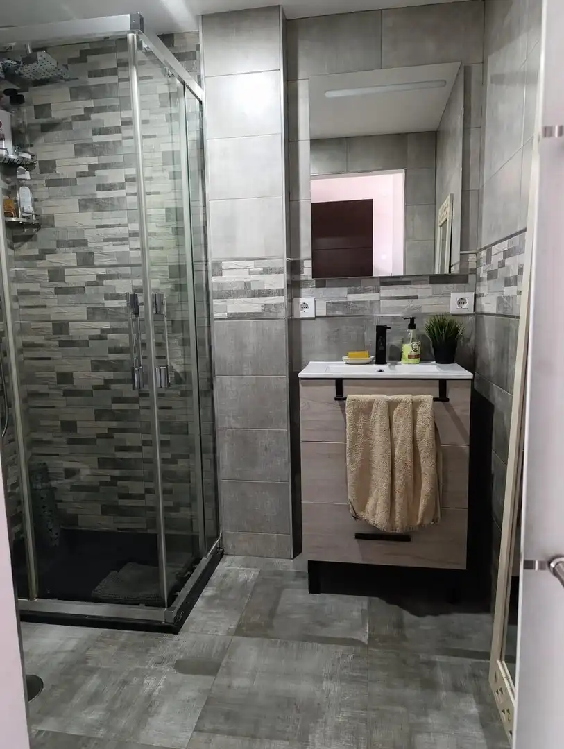Baño de Piso en venta en Badajoz con Trastero y Piscina comunitaria