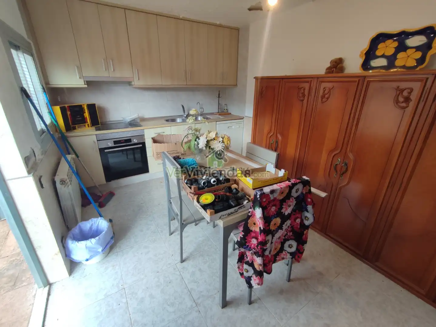 Cuina de Casa o xalet en venda en Vallirana amb Aire condicionat, Calefacció i Jardí privat