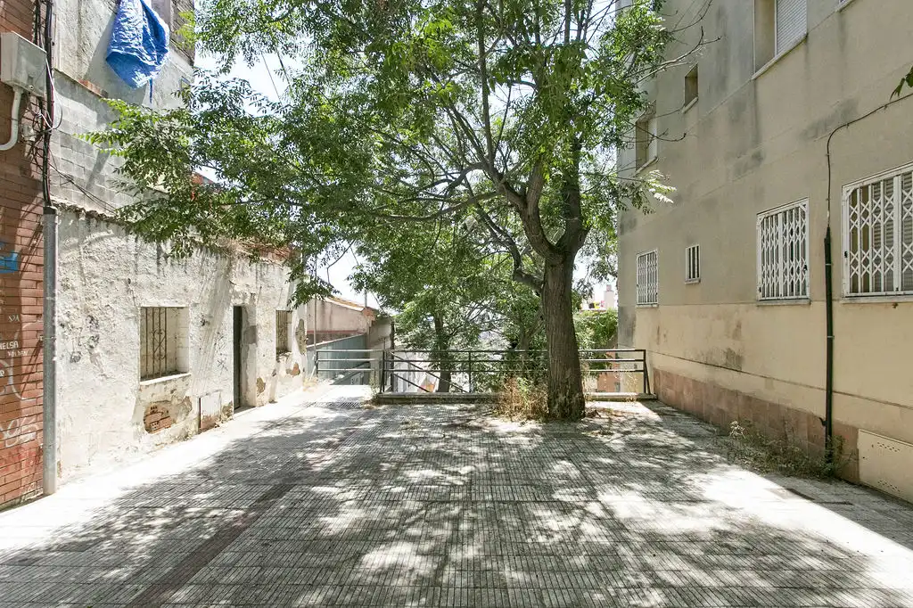 Außenansicht von Grundstücke zum Verkauf in Badalona