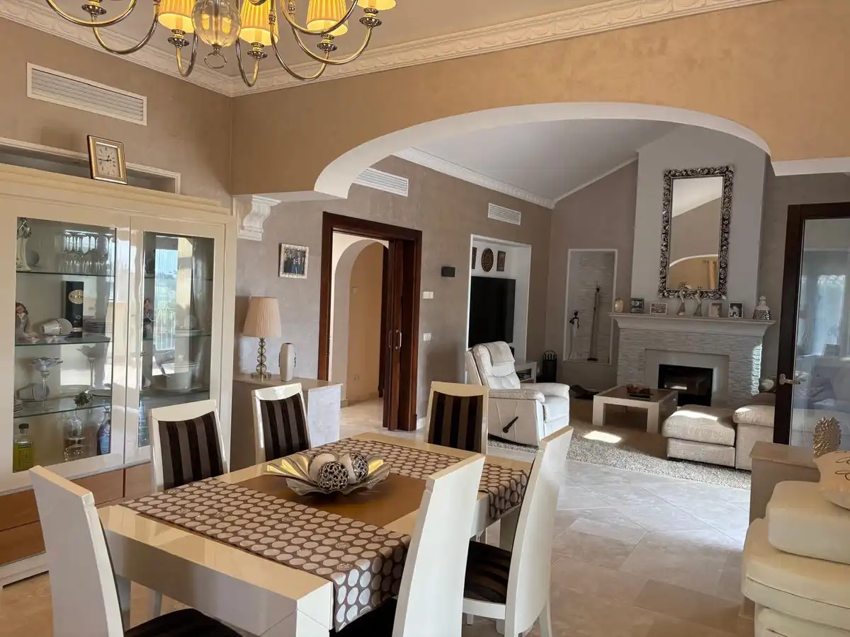 Chalet con piscina en venta en Benamara - Atalaya, imagen 8