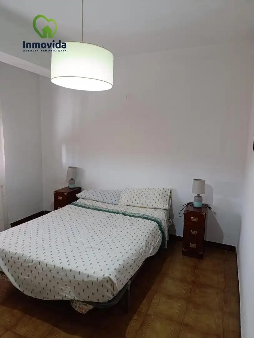 Dormitori de Àtic en venda en Córdoba amb Aire condicionat, Calefacció i Terrassa