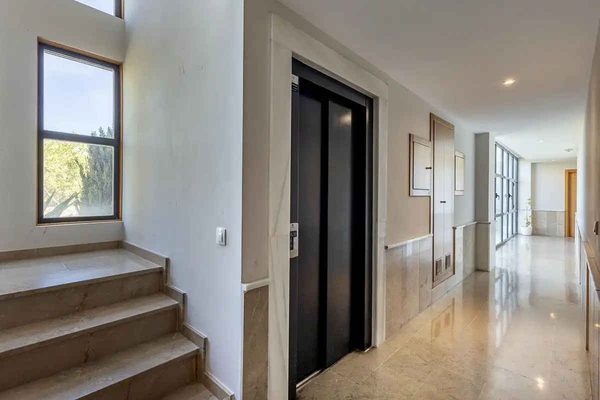 Piso con piscina en venta en Loma Verde, imagen 25