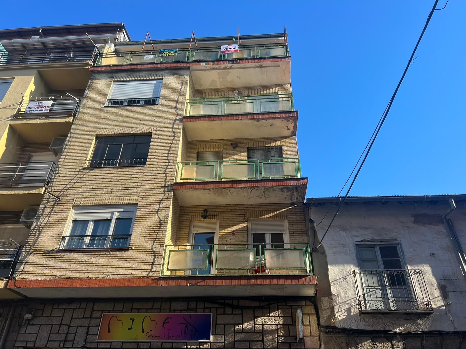 Außenansicht von Wohnung zum verkauf in Arenas de San Pedro mit Terrasse