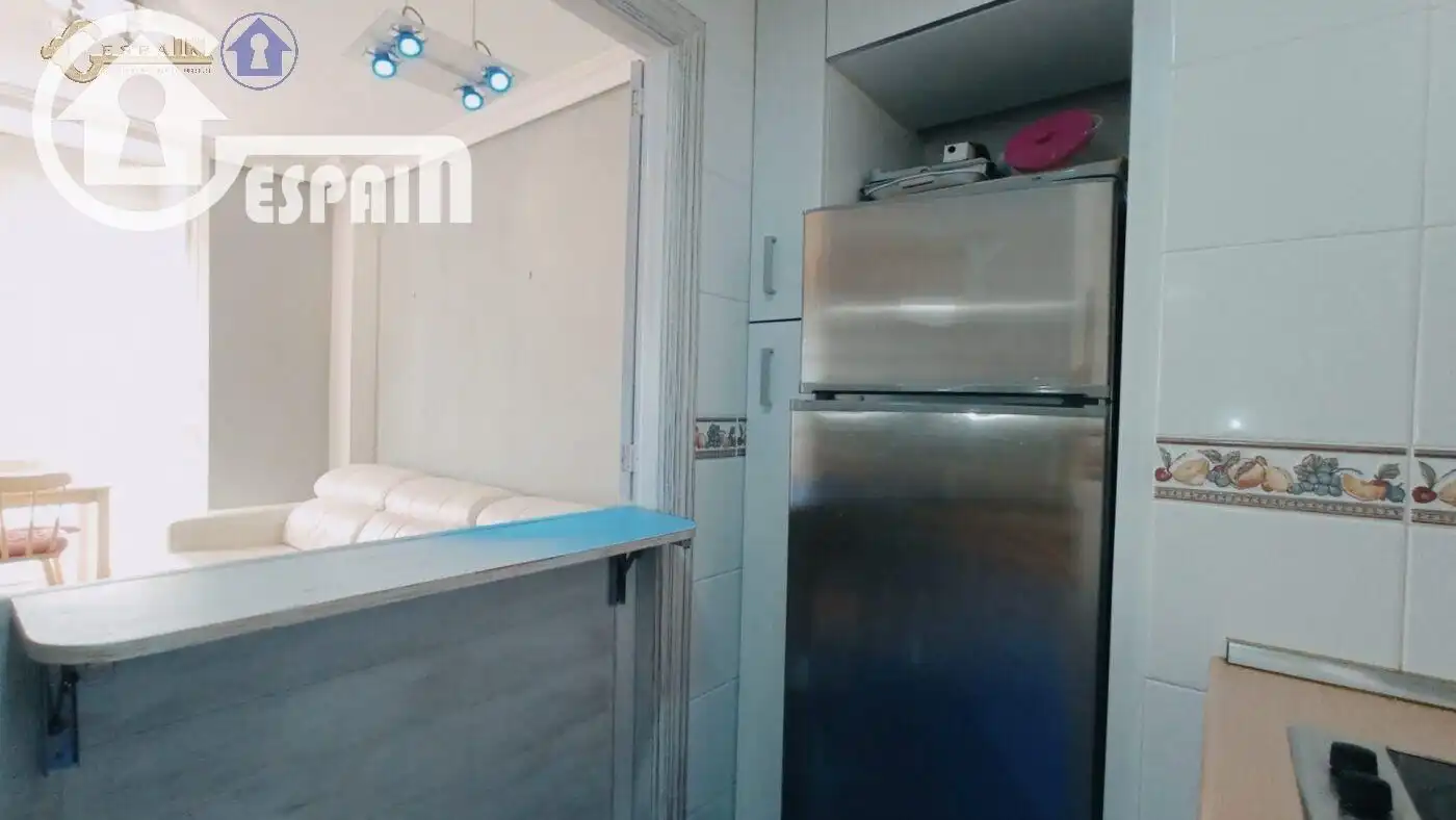 Cocina de Piso en venta en Madrid con Aire acondicionado, Calefacción y Jardín privado