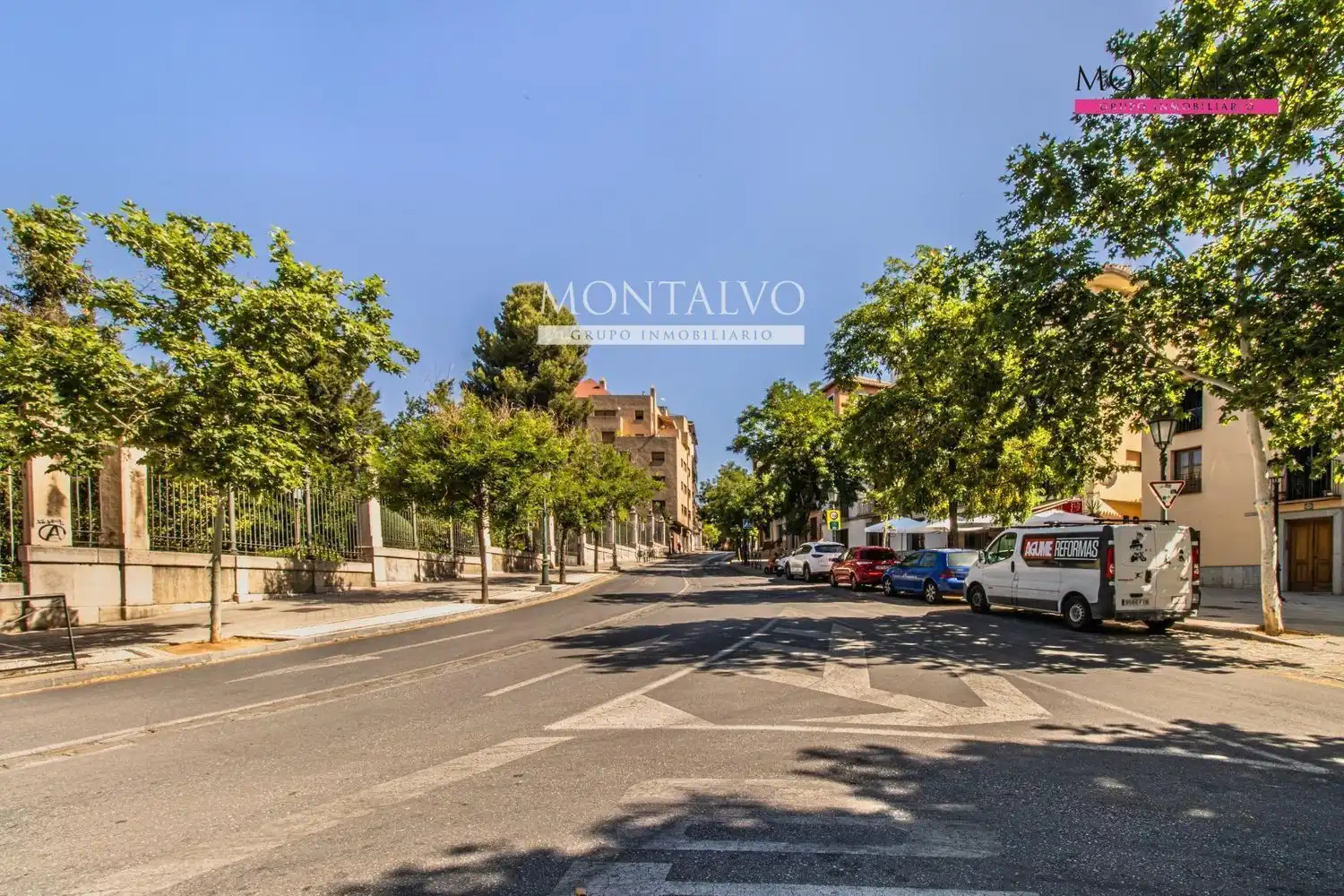 Außenansicht von Geschaftsraum zum Verkauf in Granada
