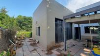 Exterior view of House or chalet for sale in Sils  with Private garden