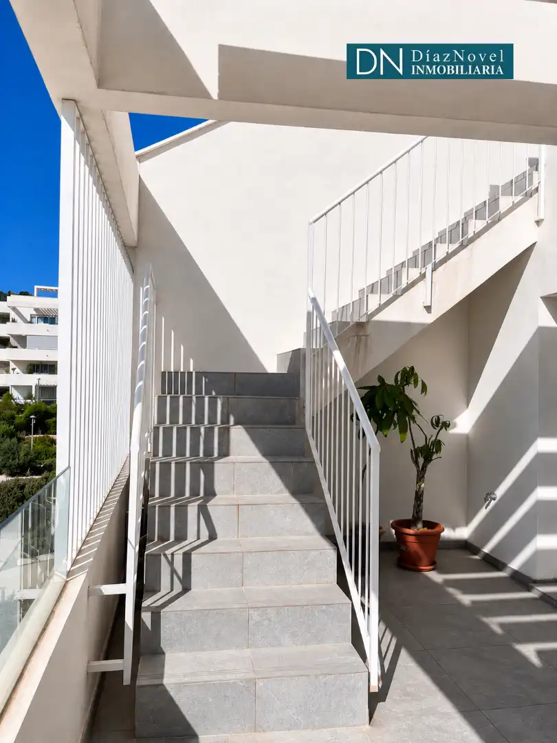 Vista exterior de Ático en venta en Málaga con Aire acondicionado, Calefacción y Terraza