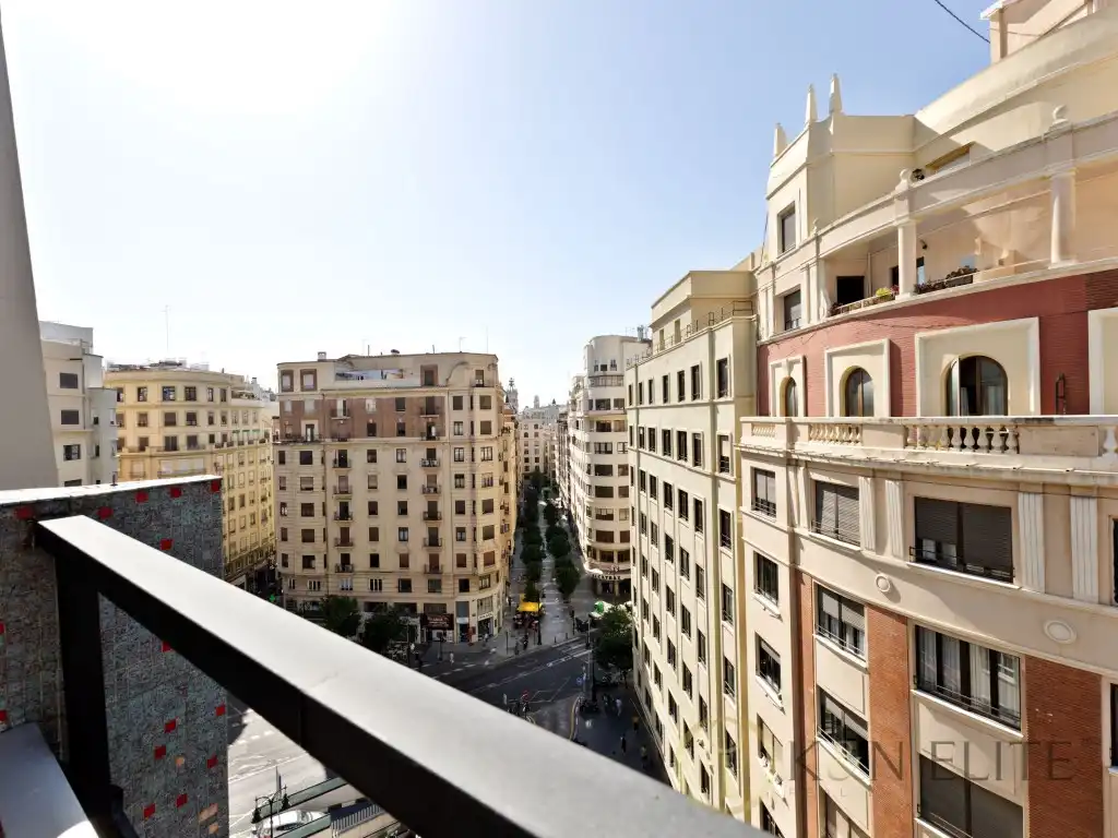 Vista exterior de Àtic en venda en Valencia