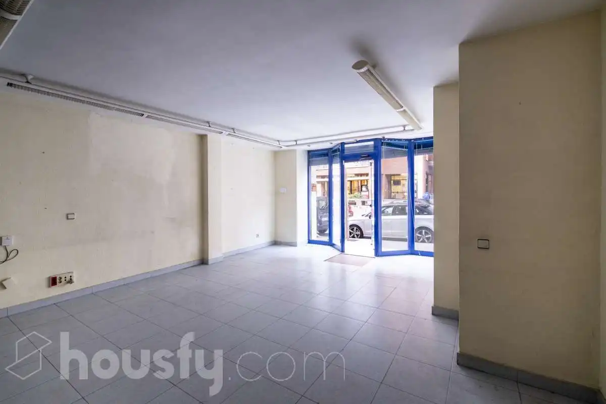 Local comercial en venda a Carrer de Mossèn Andreu ., imagen 11