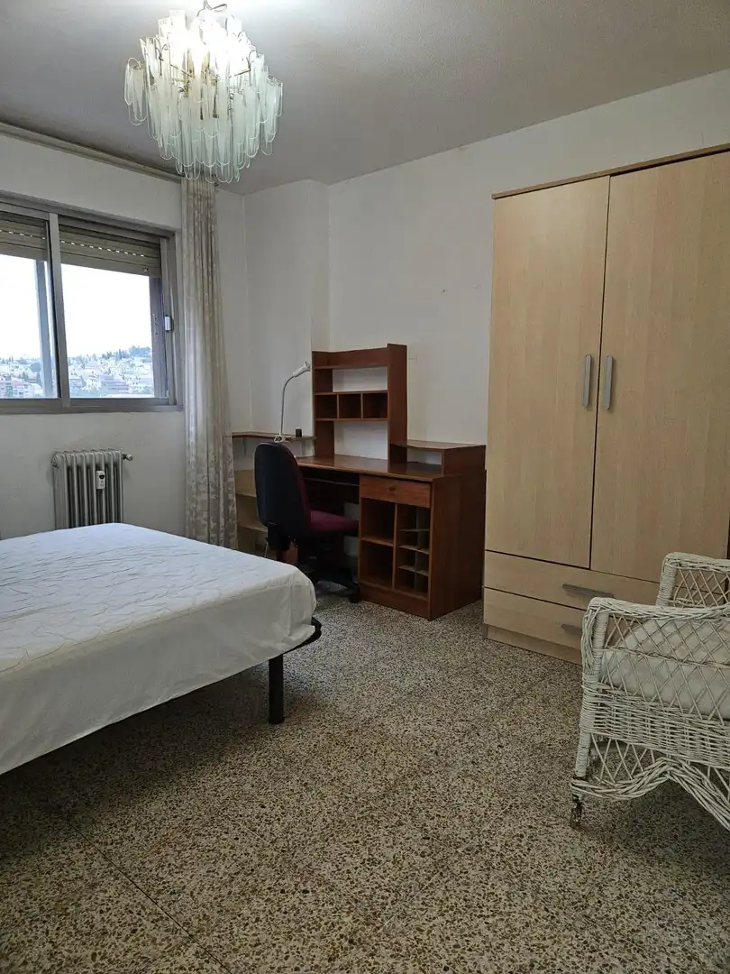 Bedroom of Flat for rent in Genil
