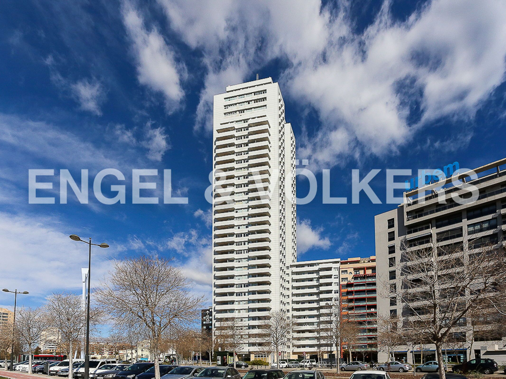 Vista exterior de Apartament de lloguer en  Valencia Capital amb Aire condicionat, Calefacció i Parquet