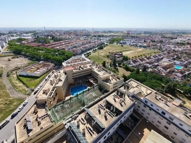 Apartament amb ascensor en venda a Avenida BARRERILLO (DEL), imagen 13