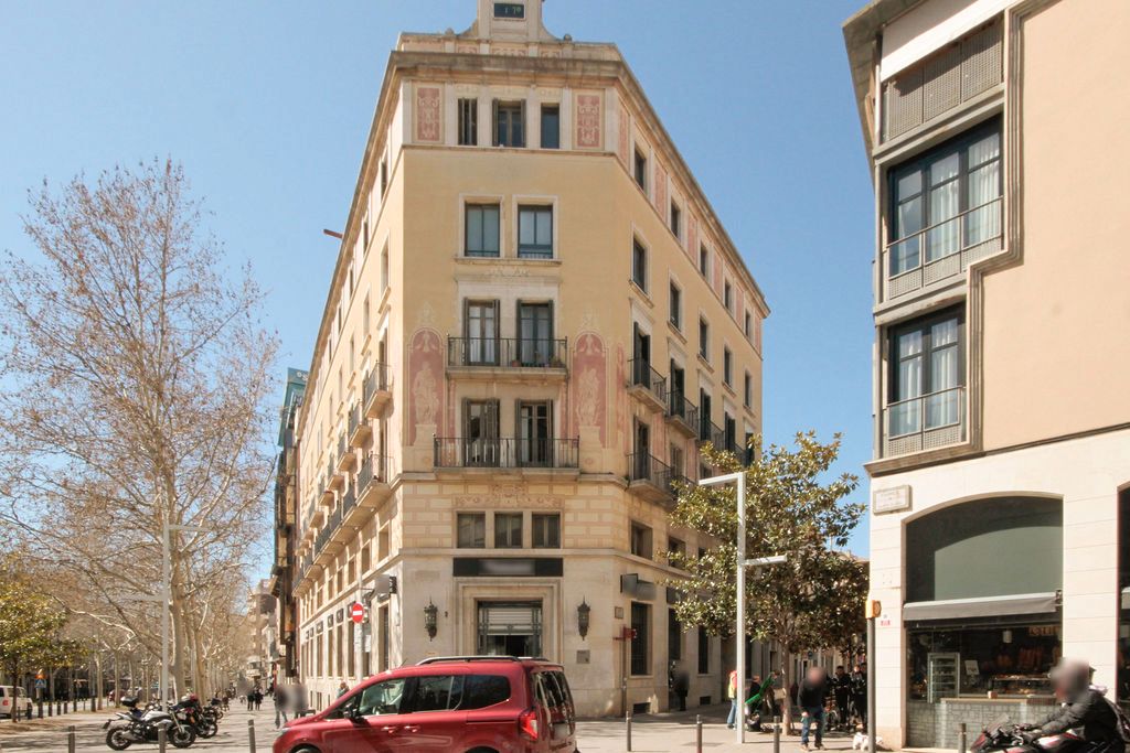 Vista exterior de Oficina en venda en Vilafranca del Penedès