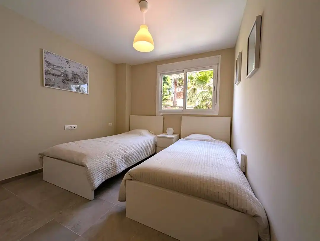 Bedroom of Apartments for sale in La Alcaidesa  with Air Conditioner, Heating and Terrace