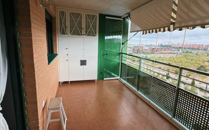 Balcony of Flat for sale in Paterna  with Air Conditioner and Terrace