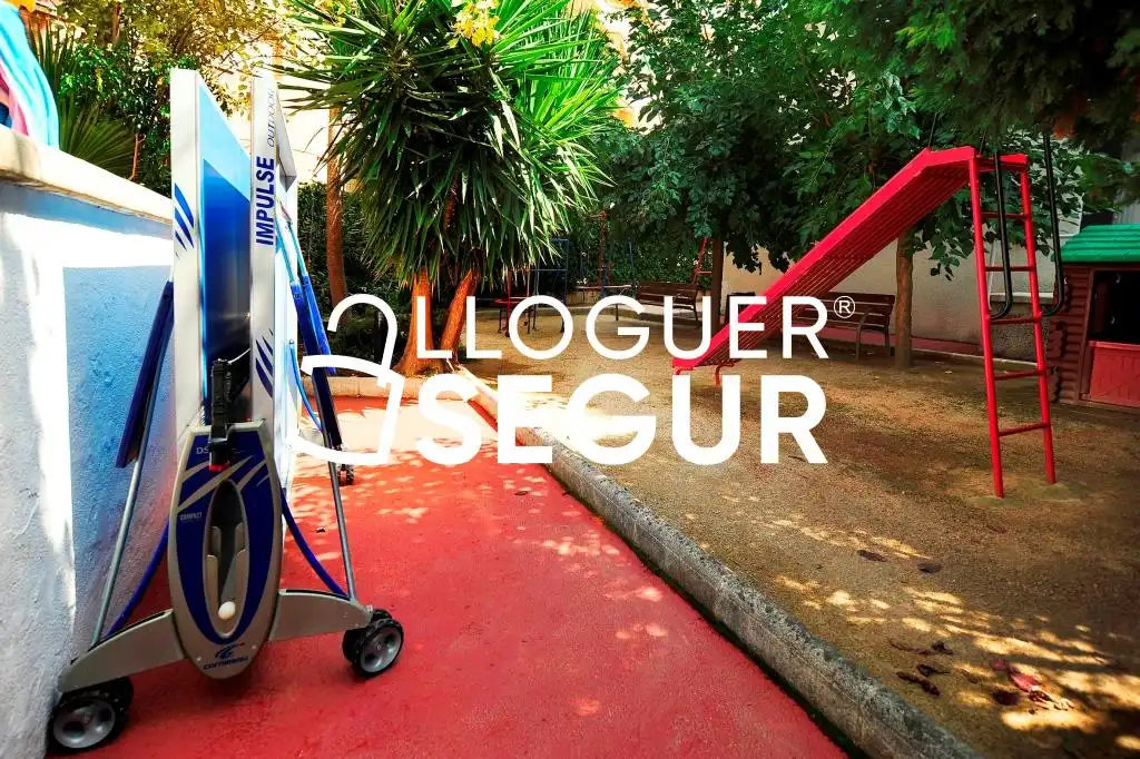 Piso de alquiler en Marítim, Centre