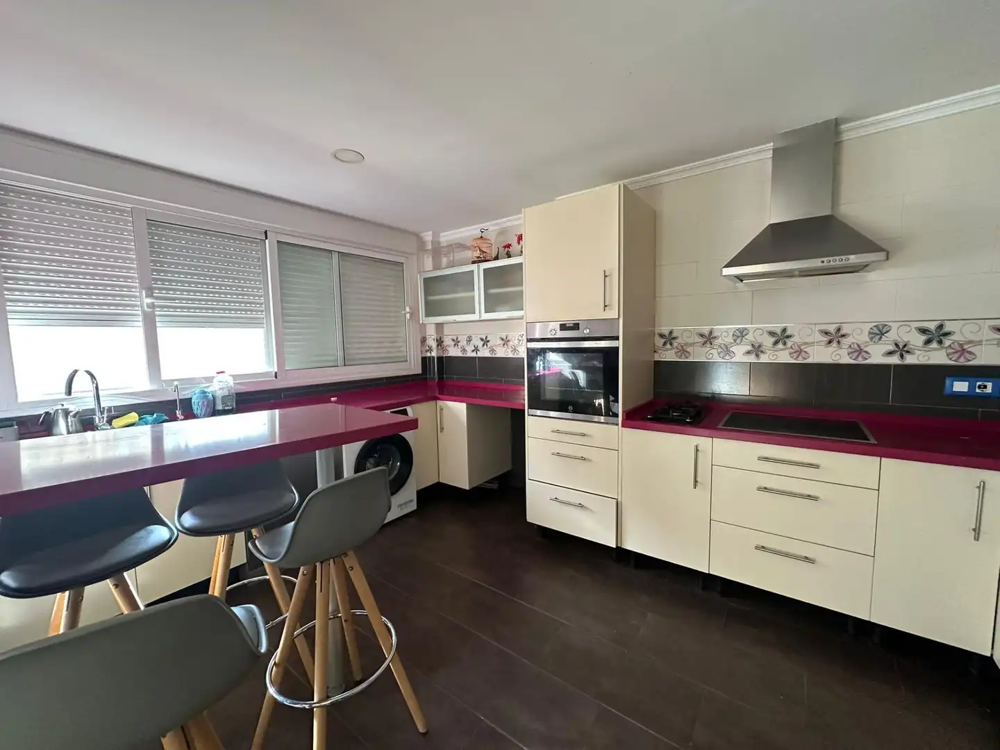 Cocina de Casa o chalet en venta en Los Barrios con Aire acondicionado, Jardín privado y Terraza