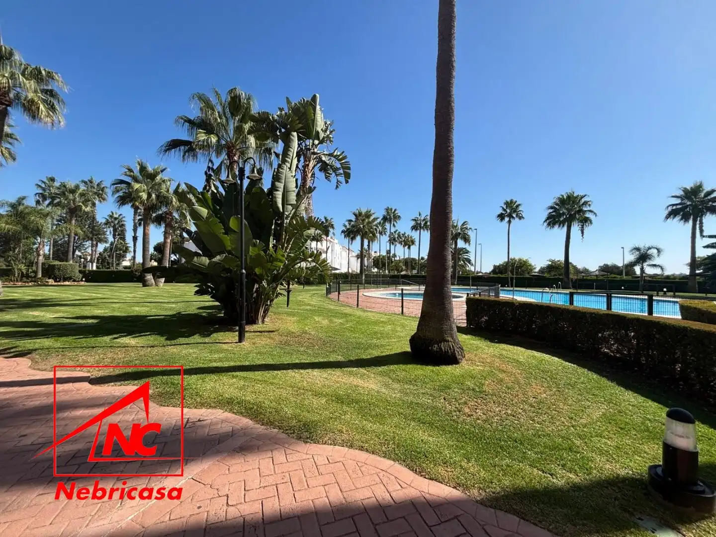 Exterior view of Flat for sale in Rota  with Terrace, Storage room and Swimming Pool